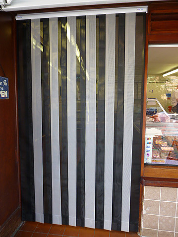 Fly Screens for Commercial Doors Image 1